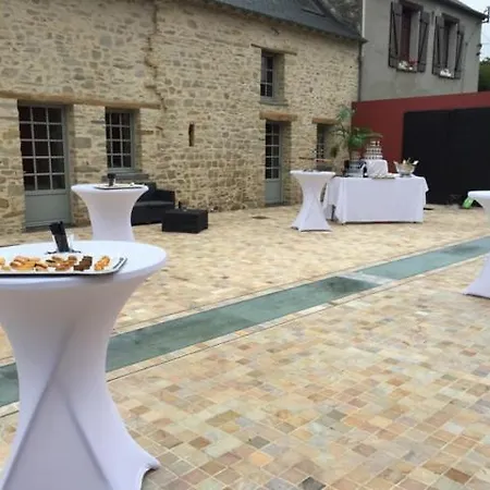 Hotell Domaine De La Ferriere 3*