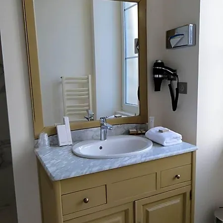 La Ferrière Hotel 3*
