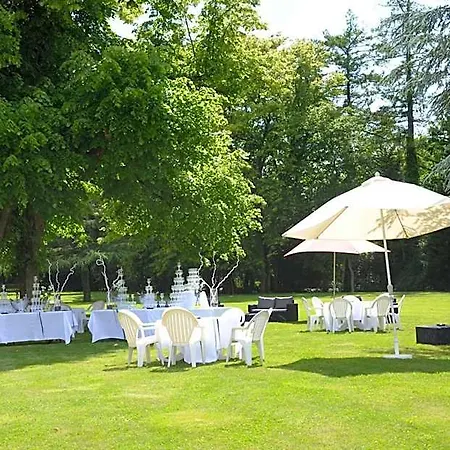 La Ferrière 3*