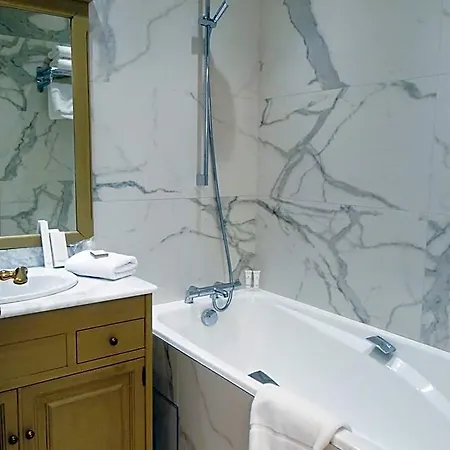 La Ferrière Hotel 3*