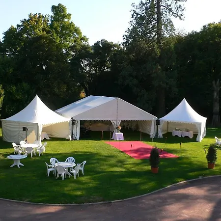 Domaine De La Ferriere