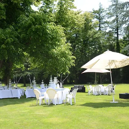 Hotell Domaine De La Ferriere Châteaubriant