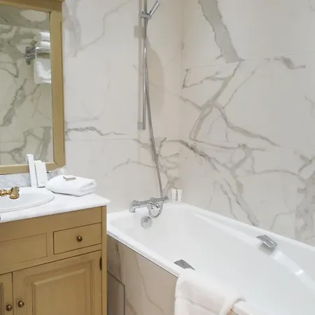 La Ferrière Hotel 3*