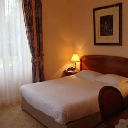 Domaine De La Ferrière 3*